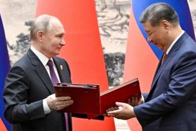 Putin in Beijing: Russia and China agree to deepen "strategic partnership"