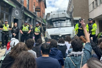 Spread of pro-Palestinian student protests in Europe; arrest of 16 Oxford University students