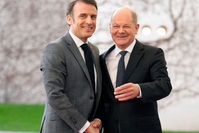 Scholz and Macron Advocate for EU Reforms