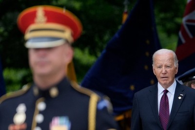 Низкие шансы Байдена на переизбрание пугают демократов