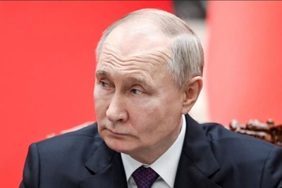 It is stupidity; Putin about keeping foreign military personnel near the borders with the Russian Federation