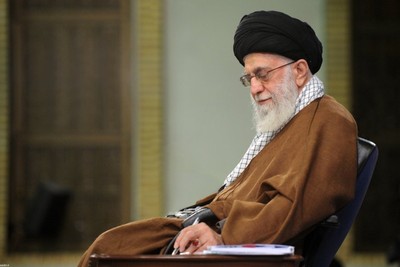 رسالة القائد الثورة الإسلامية