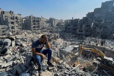 The Spread of War