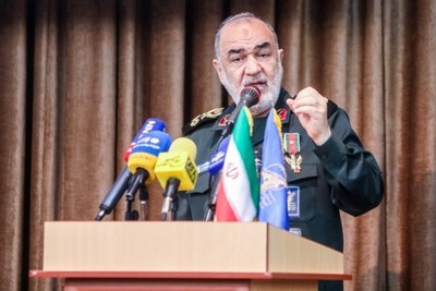 معقباً على استشهاد مستشار إيراني في سوريا.. سلامي: على الصهاينة انتظار الرد