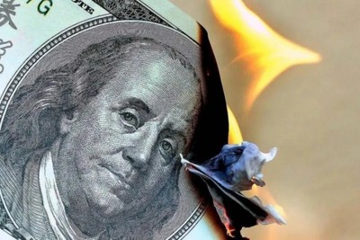 Saudi Arabia Denies Rumors of Switching from Petrodollar to Chinese Yuan