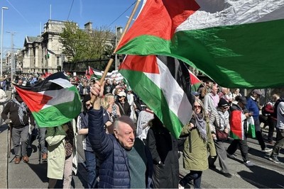 اعتصام مناصر لفلسطين أمام برلمان الدنمارك والشرطة تعتقل 27 متظاهرا