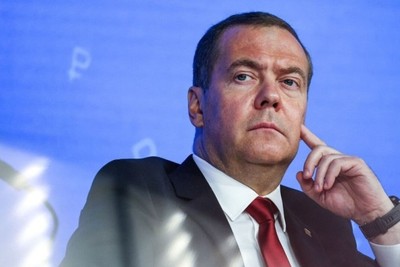 Medvedev Accuses Western Nations of Trying to Preserve Colonial System