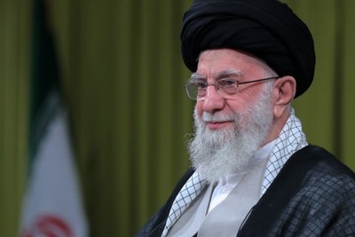 Iranian nation will not permit others to determine their fate