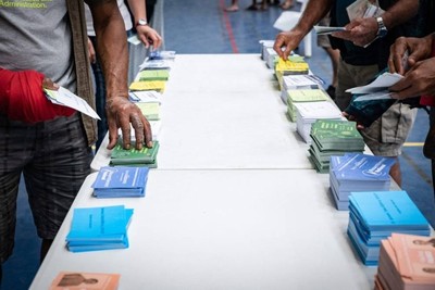 France’s High-Stakes Election Begins: Far-Right Leads in Preelection Polls