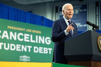 Biden Administration Prevails as Court Allows Implementation of Student Loan Repayment Plan