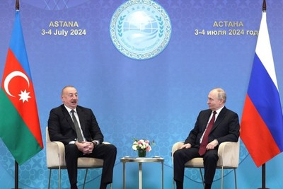 Majority of Azerbaijanis Support Peace Treaty with Armenia, Survey Reveals