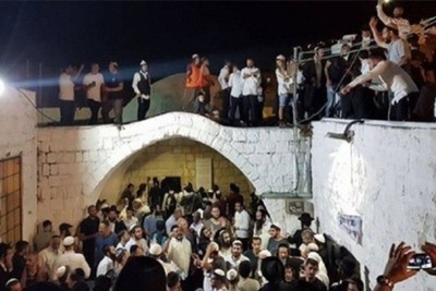 الصهاينة يقتحمون قبر النبي يوسف (ع) في نابلس