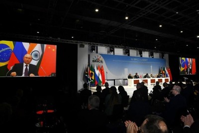 BRICS Considers Formation of Parliament as Putin Signals Future Development