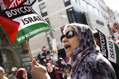 Efforts by Muslim delegates at the Democratic National Convention to impose sanctions on Israel