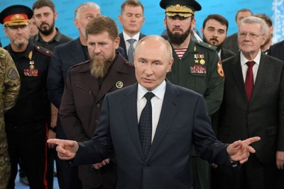 Putin makes a surprise trip to Chechnya 3 weeks into Ukraine’s cross-border incursion