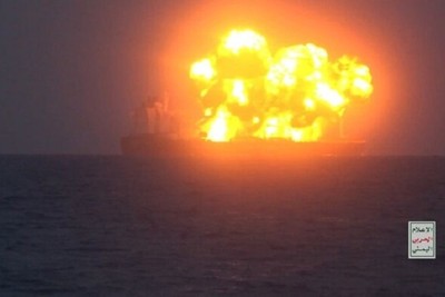 American and British naval traffic in the occupied territories of Palestine has significantly decreased