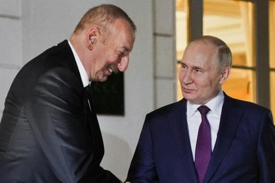 Aliyev received a yellow card with a red circle from Putin