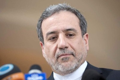 عراقچی: ایران به روسیه موشک‌های بالستیک ارسال نکرده است