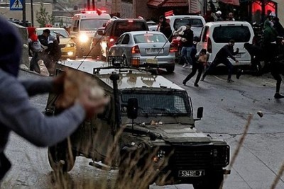المقاومة تتصدى لاقتحام قوات الاحتلال في مخيم بلاطة