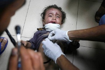 UN: Children in Gaza are not only killed by Israeli bombs, they are also prevented from going outside for treatment