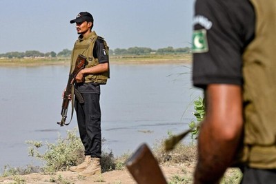 TikHub Bandits: The Dual Life of Criminals in Katcha Lands Pakistan
