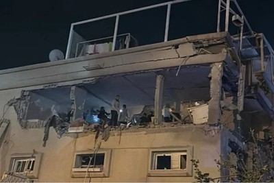 مصابون ودمار كبير بعد قصف من لبنان استهدف "تل أبيب"