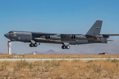 США разместили на Ближнем Востоке шесть B-52