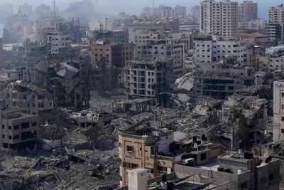 4 شهداء و17 مصابا في غارة للاحتلال الإسرائيلي على منزل وسط قطاع غزة