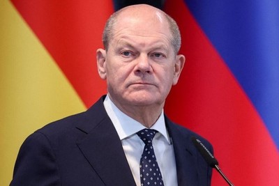 The German Chancellor admits to disagreeing with the European Union about Ukraine
