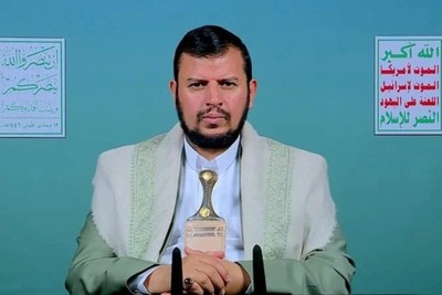 كاشفاً تفاصيل استهداف سفن أميركية.. السيد الحوثي: نفّذنا عملياتنا بـ29 صاروخاً وطائرة مسيّرة