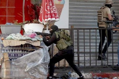 اندلاع اشتباكات مسلحة بين مقاومين وقوات العدو في نابلس بالضفة