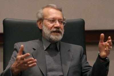 لاريجاني: ايران بجميع مرافقها تقف الى جانب المقاومة الاسلامية