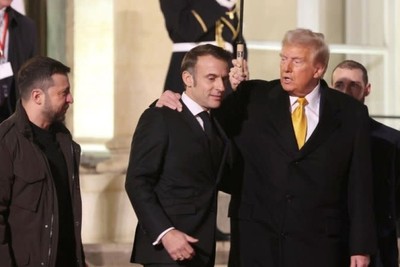 Trump says there is a 'high possibility' he will cut aid to Ukraine
