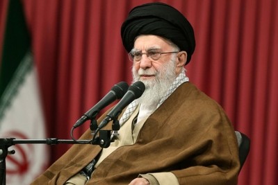 Imam Khamenei's Criticism of Western Capitalism's Deception of Women: Exploitation Under the Mask of Humanitarian Theories