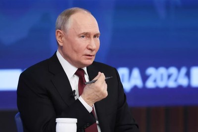 Путин: Россия осуждает захват Израилем сирийских территорий