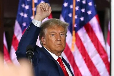 Trump threatens Denmark with military action