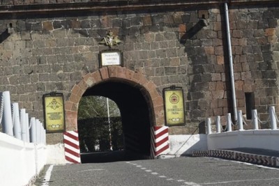 The issue of withdrawing the Russian military base from Armenia is not on the agenda: Mirzoyan