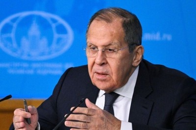 Armenia's membership in the EU and the EAEU is incompatible: Lavrov