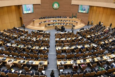 الاتحاد الأفريقي يدعو ترامب إلى إعادة النظر بالانسحاب من "الصحة العالمية"