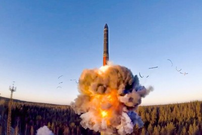 Russia supports global nuclear disarmament