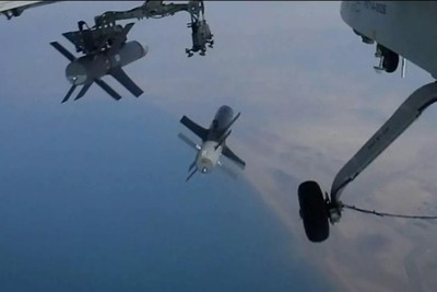 Иранские военные впервые продемонстрировали высокоточные лазерные бомбы