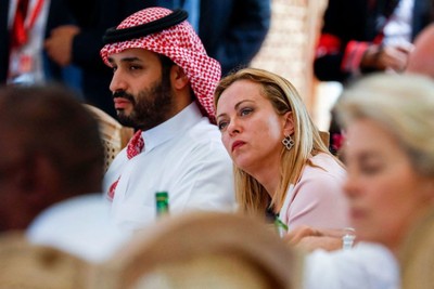 اللعبة الإيطالية في جنوب غرب آسيا