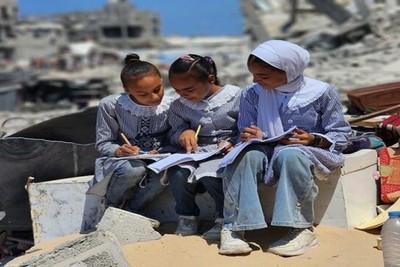 UN: More than 100,000 students have returned to school in the Gaza Strip