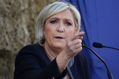 Le Pen: War of words at the White House a slap in the face for Europe