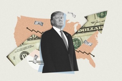 A recent poll indicates that the public is increasingly dissatisfied with the economic policies of President Trump.