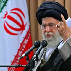 استقلال إيران نموذجٌ يُحتذى به في جميع أنحاء العالم