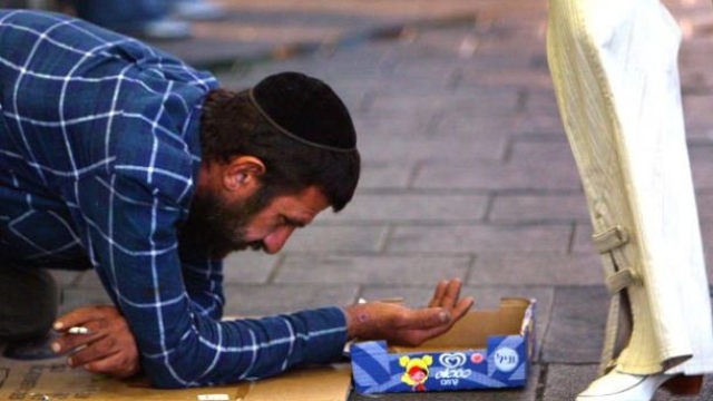 الفقر و الرعاية الاجتماعية المعدومة في الأراضي المحتلة