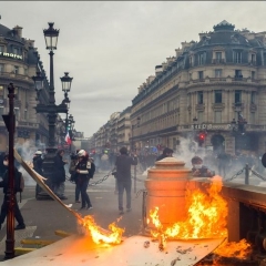 The Frexit Specter: How Street Protests in France Are Turning an EU Nightmare into a Real Possibility