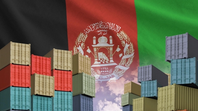 گسترش روابط تجاری ایران و افغانستان، چالش ها و راهکارها