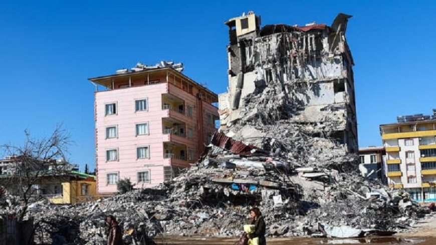 Average, over 50,000 buildings collapsed or destroyed in Turkey